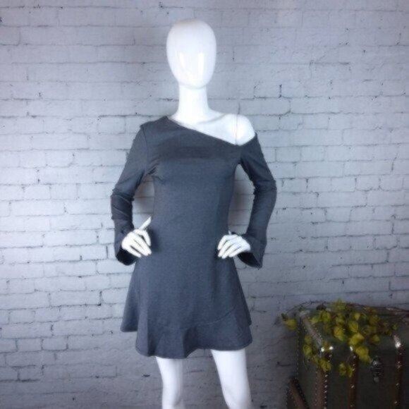 Bobi Black Asymmetrical Bell Sleeve Skater Dress Small - Picture 5 of 5